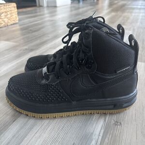 Vintage Nike Lunar Force 1 Duckboot Black Gum  Youth Size 5.5
